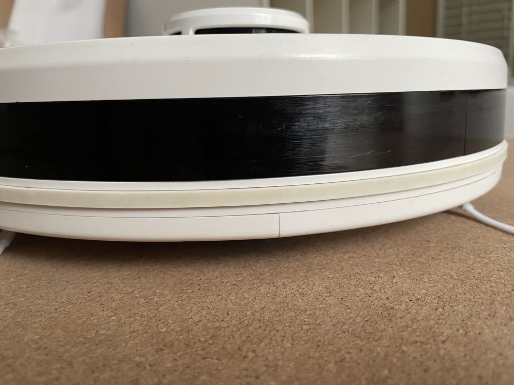 RoboJet X-style white robot sprzątający iRobot- GRATIS!