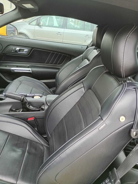 Ford Mustang 2.3 ecoboost como novo