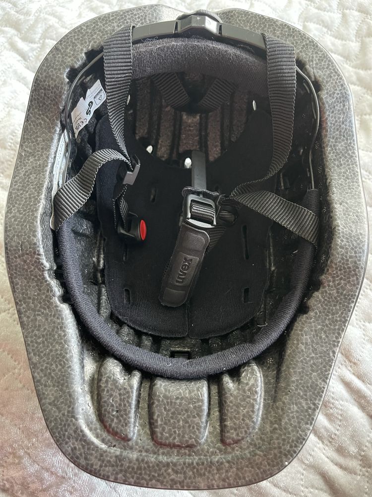 Kask jezdziecki uvex 49-54 raz zalozony