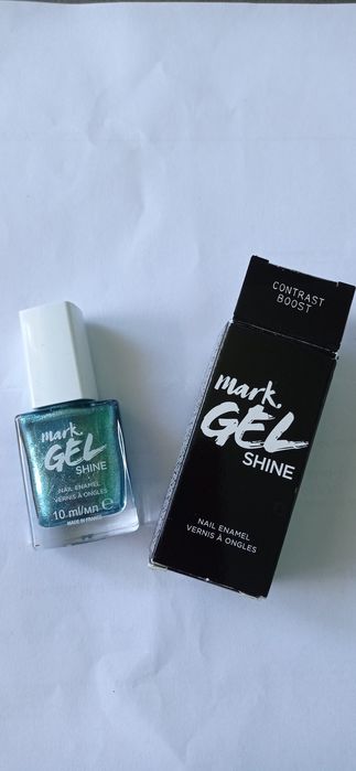 Lakier do paznokci Avon Gel Shine
