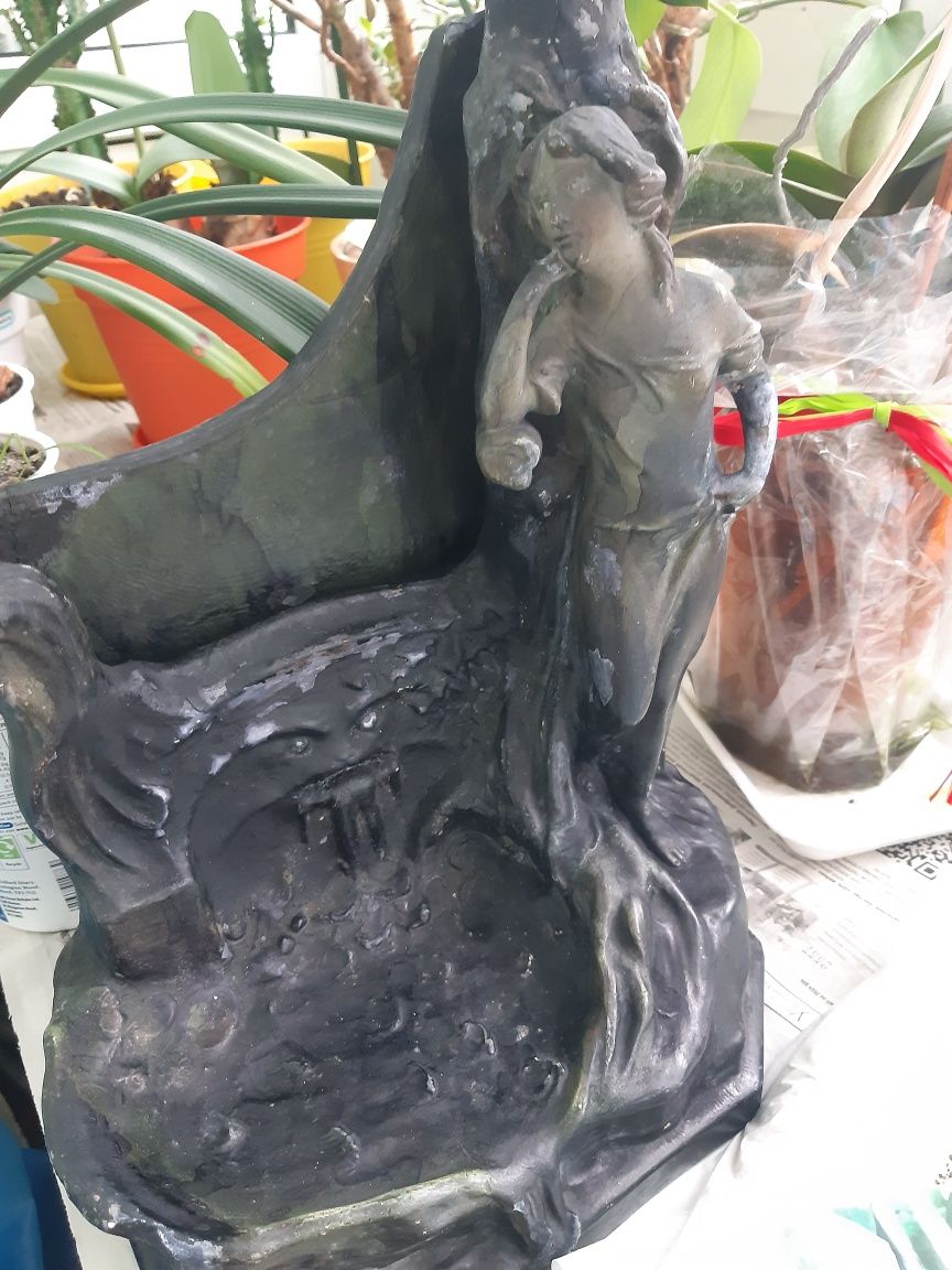 Статуетка керамічна.