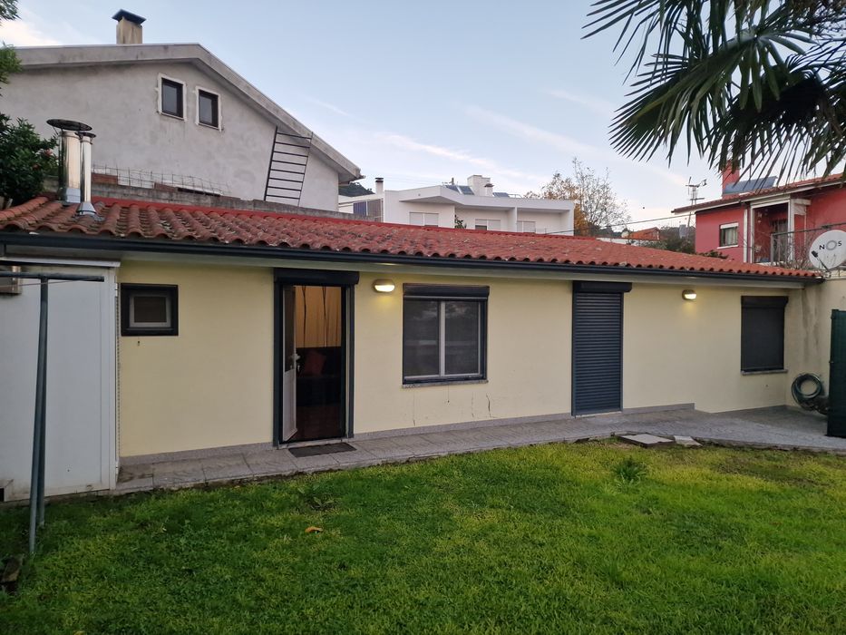 Moradia T1, totalmente equipada na Meadela - Perre