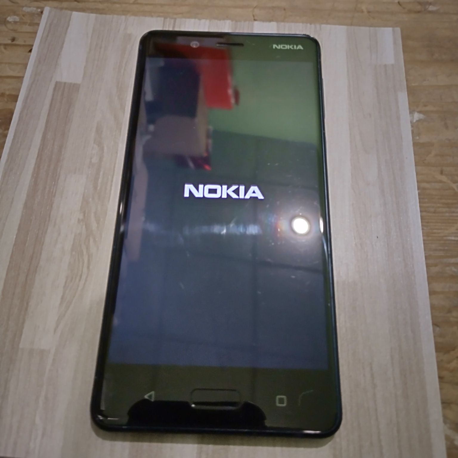 Nokia 8 смартфон