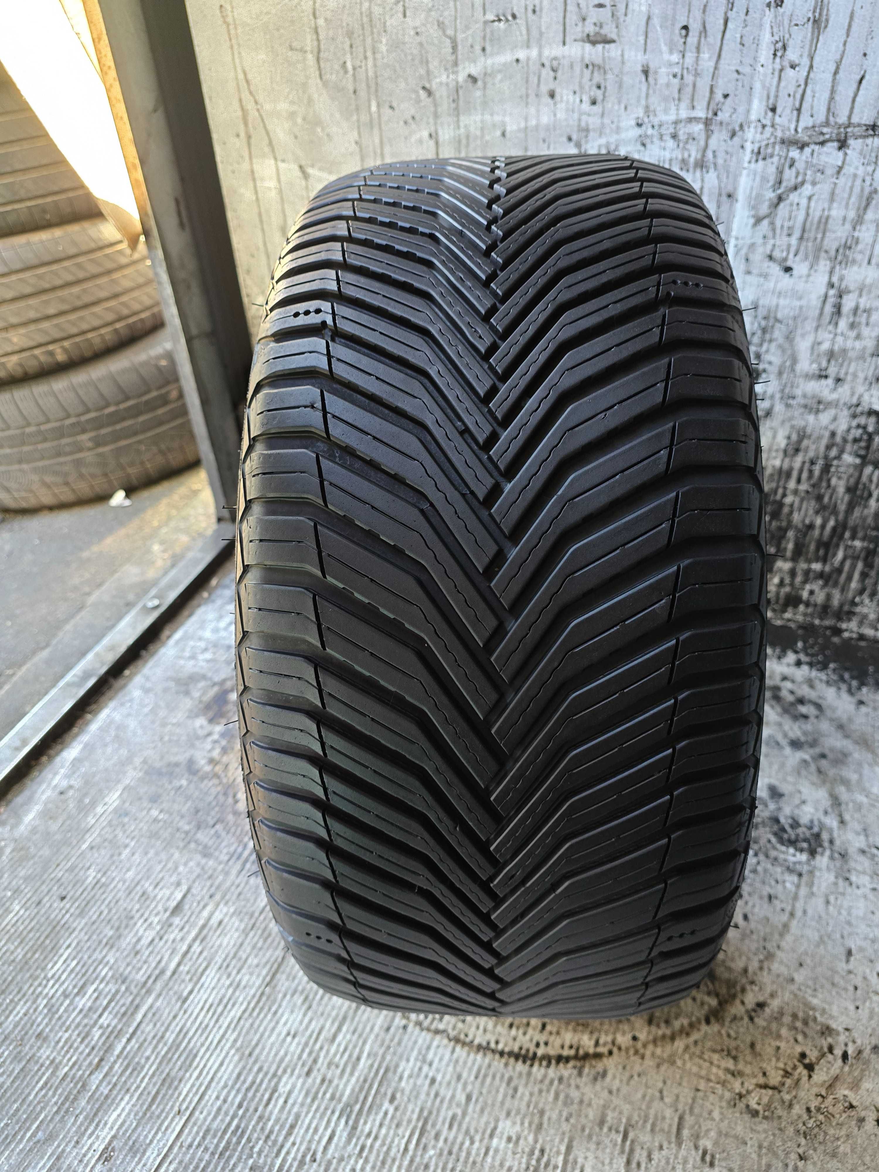 Sprzedam oponę 245/35 18" Michelin CrossClimate 2 6,5mm 2023r
