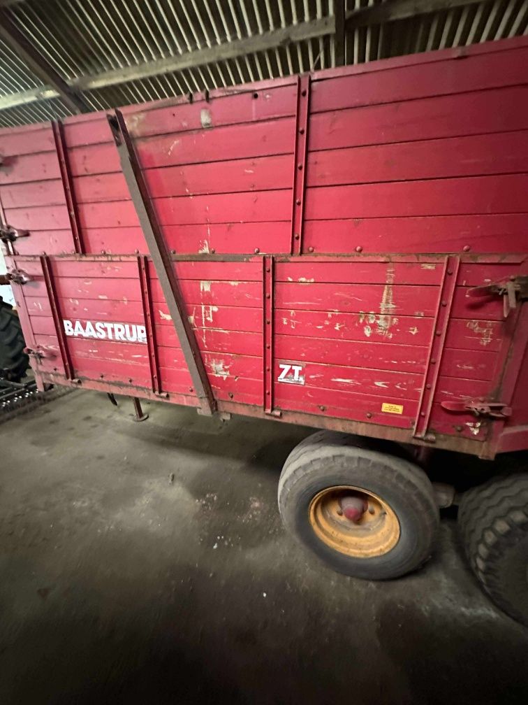 Przyczepa rolnicza tandem BAASTRUP Navtek 6btonb