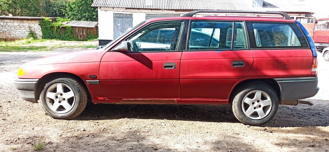 Продам opel astra f