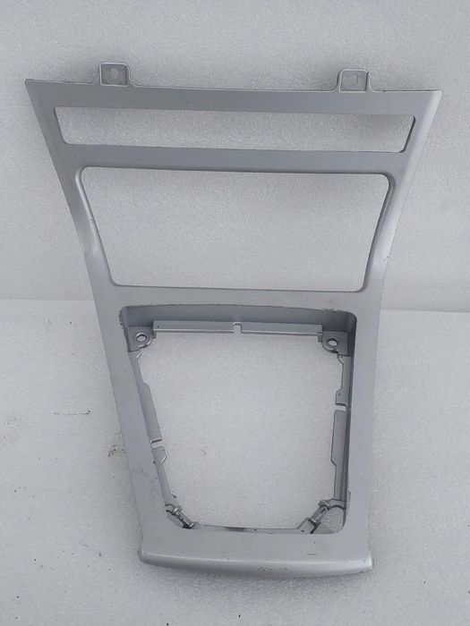 Moldura da consola central / rádio / aro BMW X3 (E83)