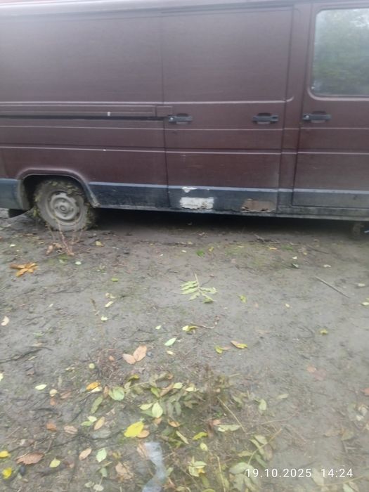 Продам Рено трафік 1993 року дизель 2;5