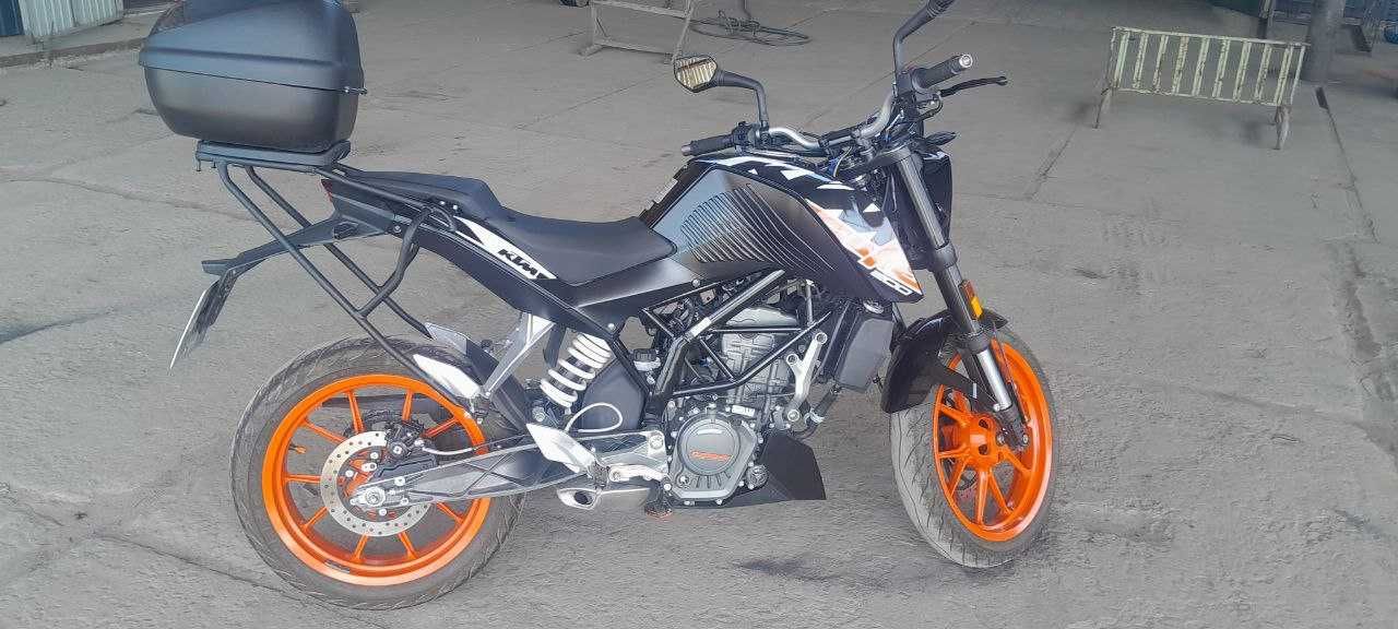 KTM DUKE 200 2021