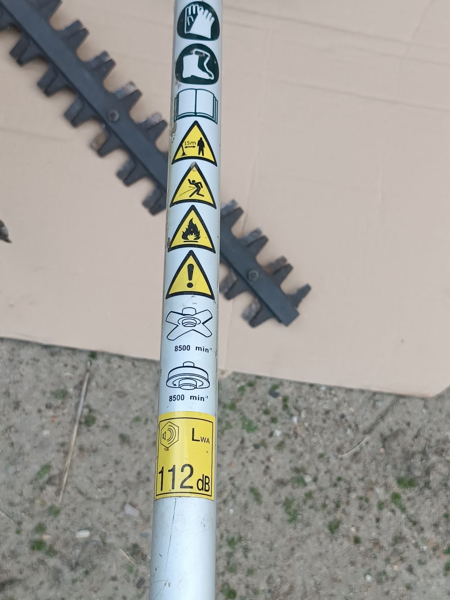 Sprzedam  element wykaszarki   IKRA MOGATEC BAS 3020