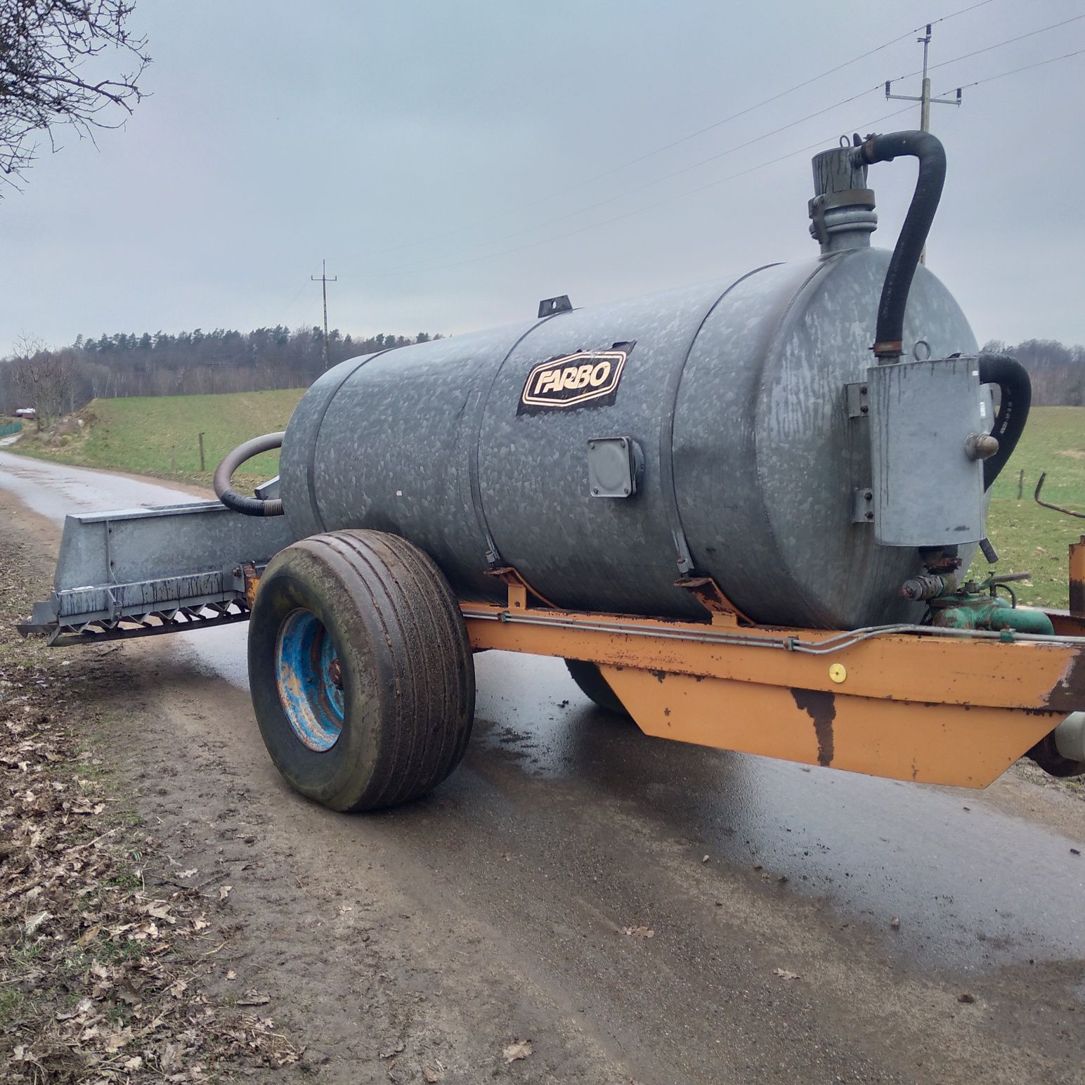 Wóz asenizacyjny beczkowóz 3000l,4000l,8000l,10000l hydrauliczny.