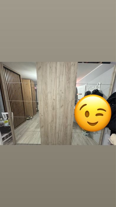 Sprzedam szafe trzy drzwiowa