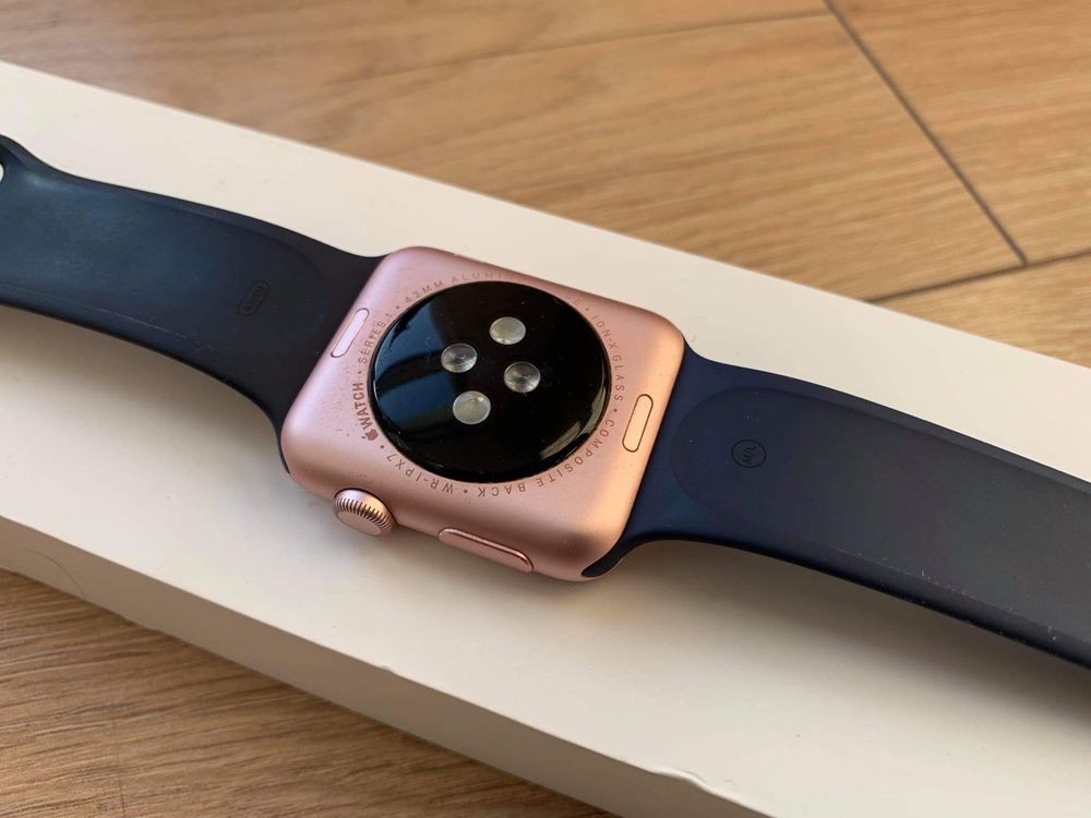 Idealny Apple Watch series 1 42 mm ROSE GOLD + gratis!