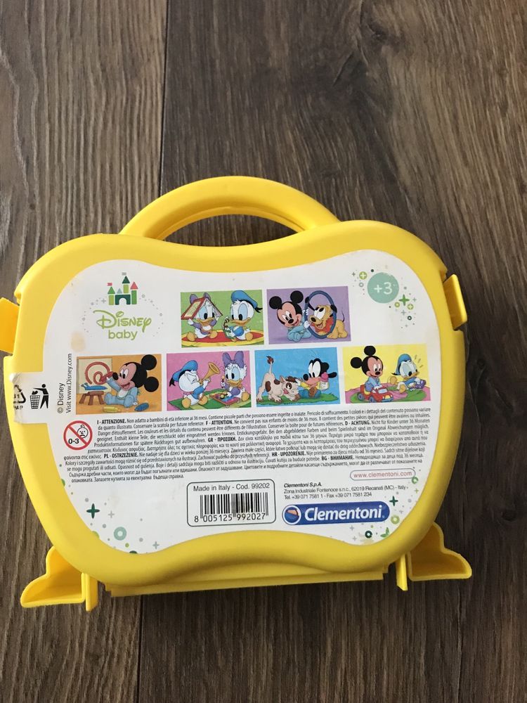 Puzzle dla dzieci w skrzyneczce