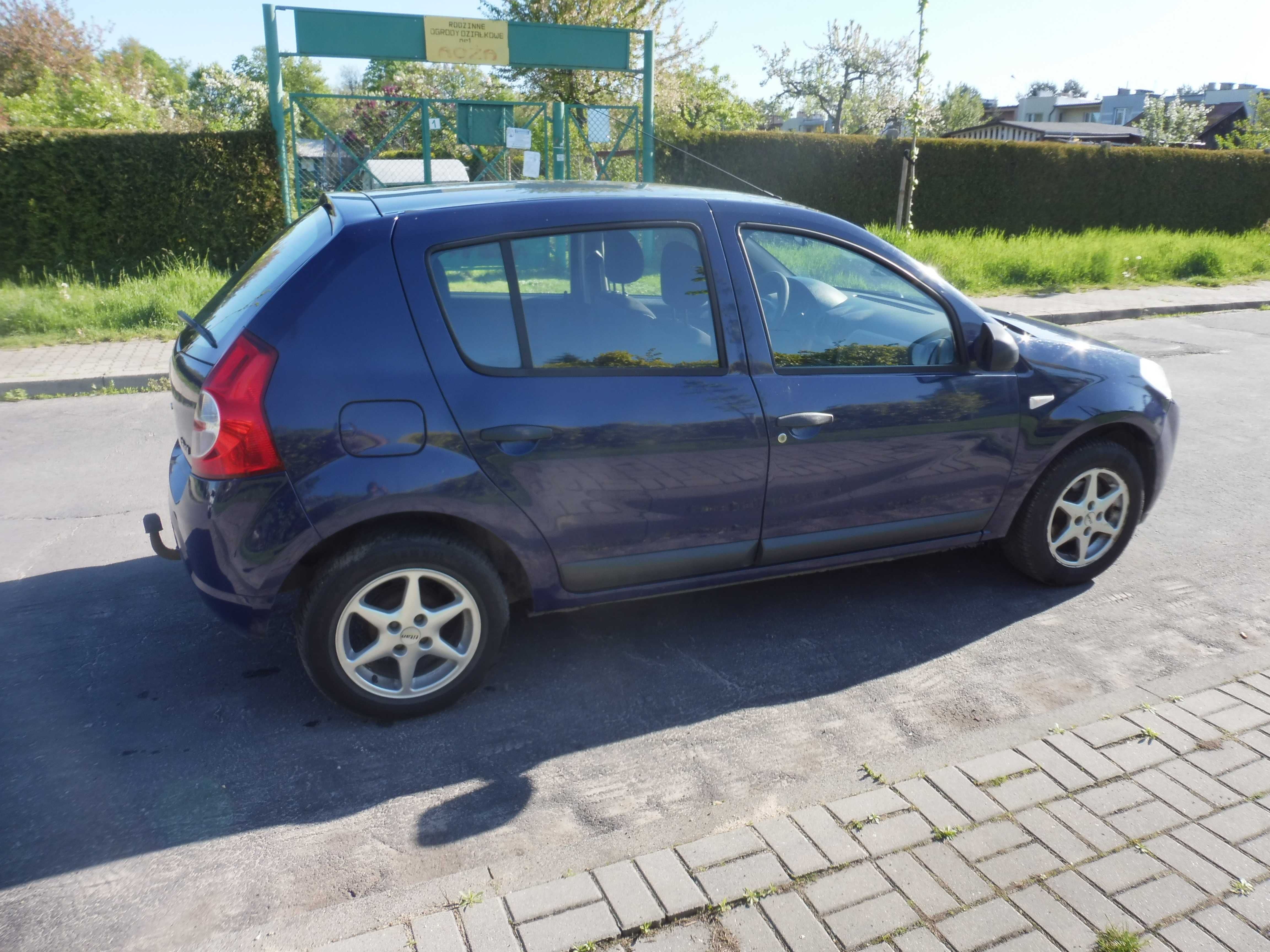 Dacia Sandero z klimatyzacja sprawna oplaty 04 2026 r