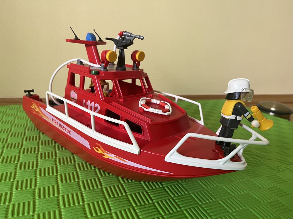 Playmobil 3128 Łódź strażacka
