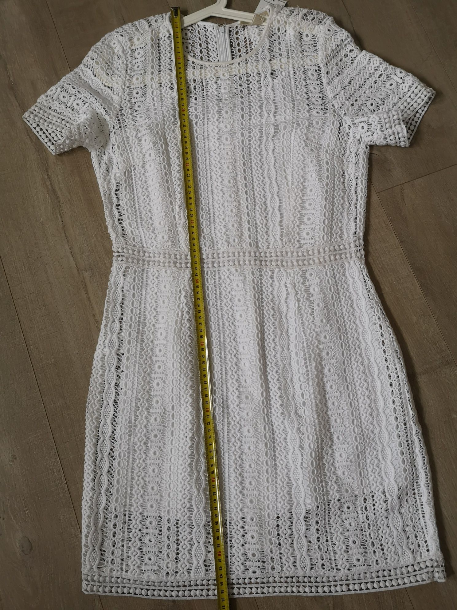 Biała sukienka ażurowa Michael Kors r. 8 M 38 z halką koronka