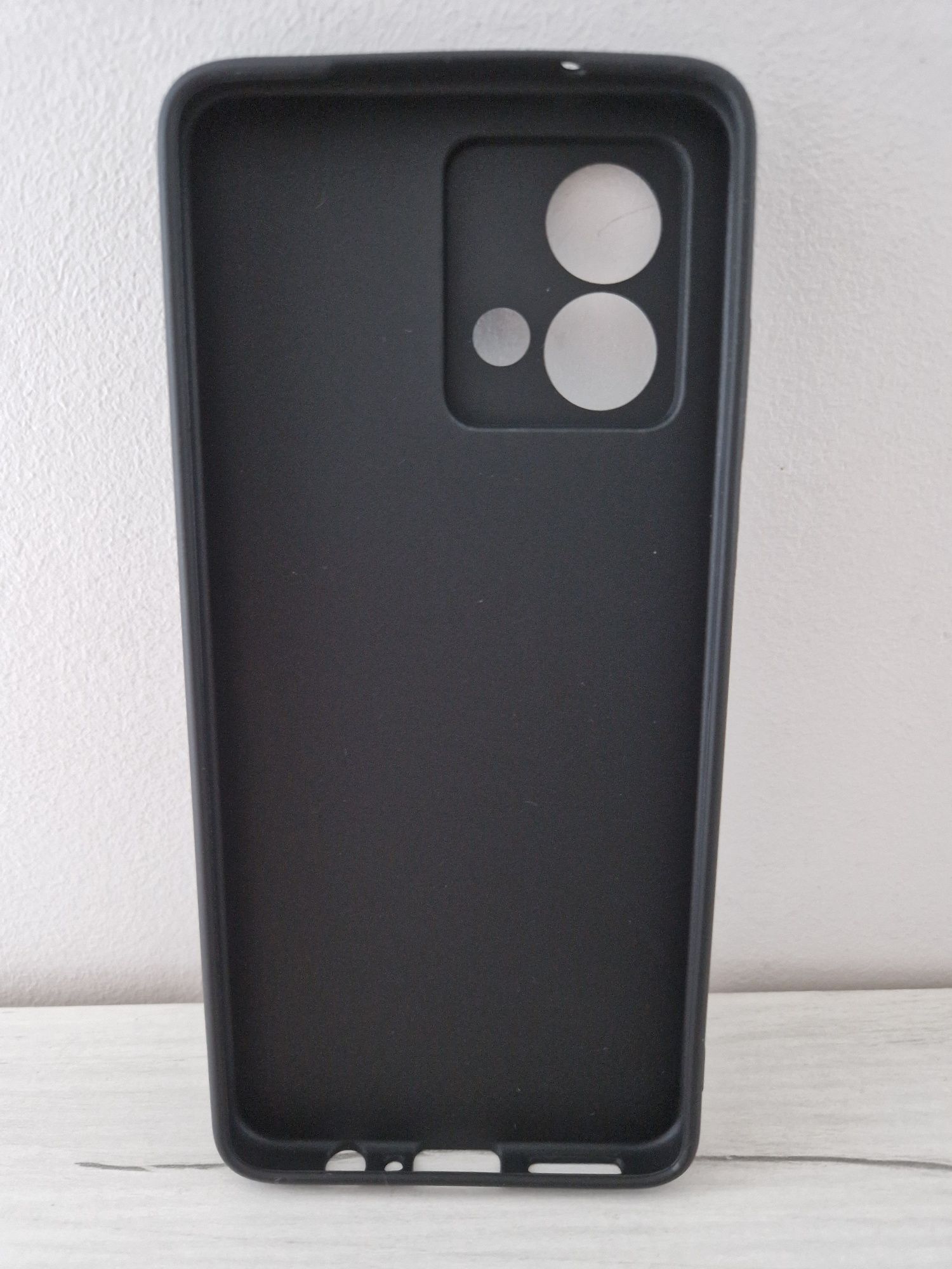 Back Case MATT do MOTOROLA MOTO G84 5G Czarny