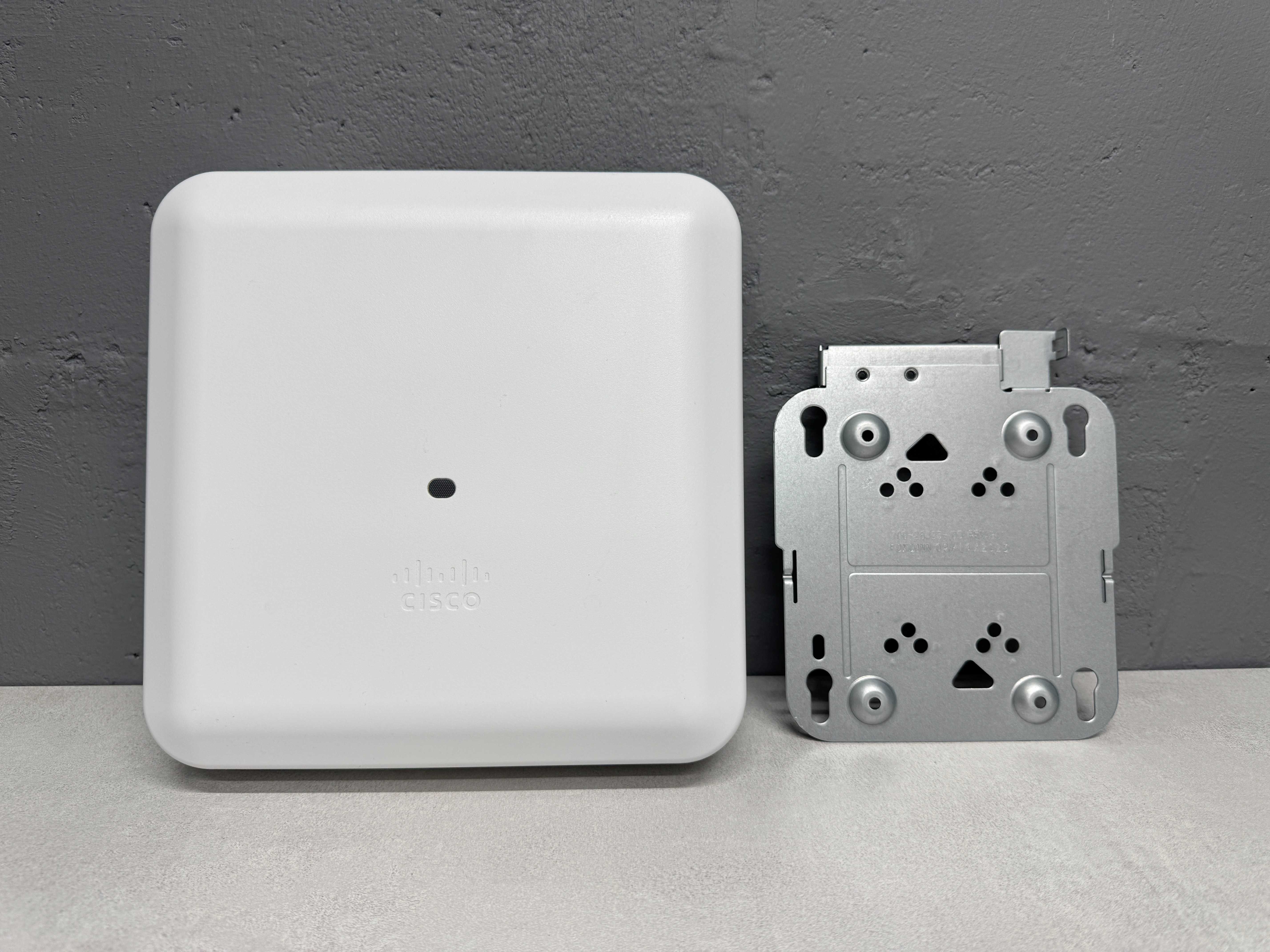 Wi-Fi точки доступа Cisco AIR-AP3802I-E-K9 количество/гарантия/безнал