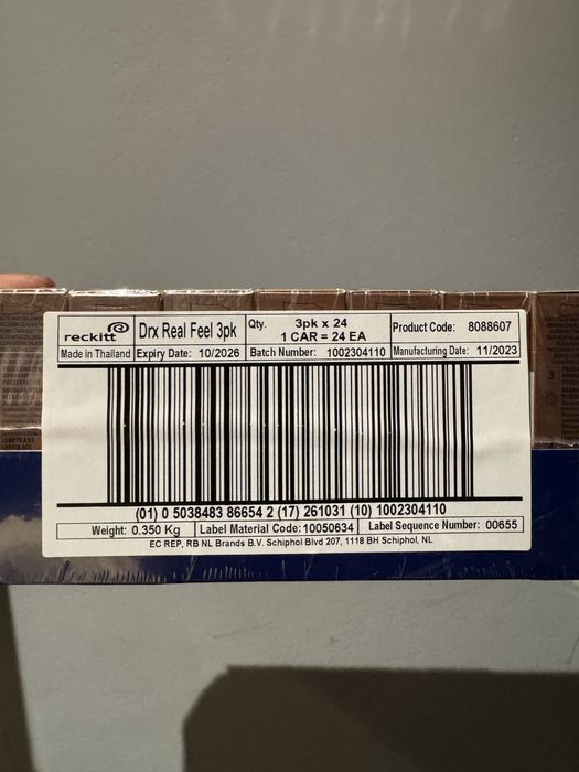 Karton prezerwatyw Durex Reel Feel 24x3szt