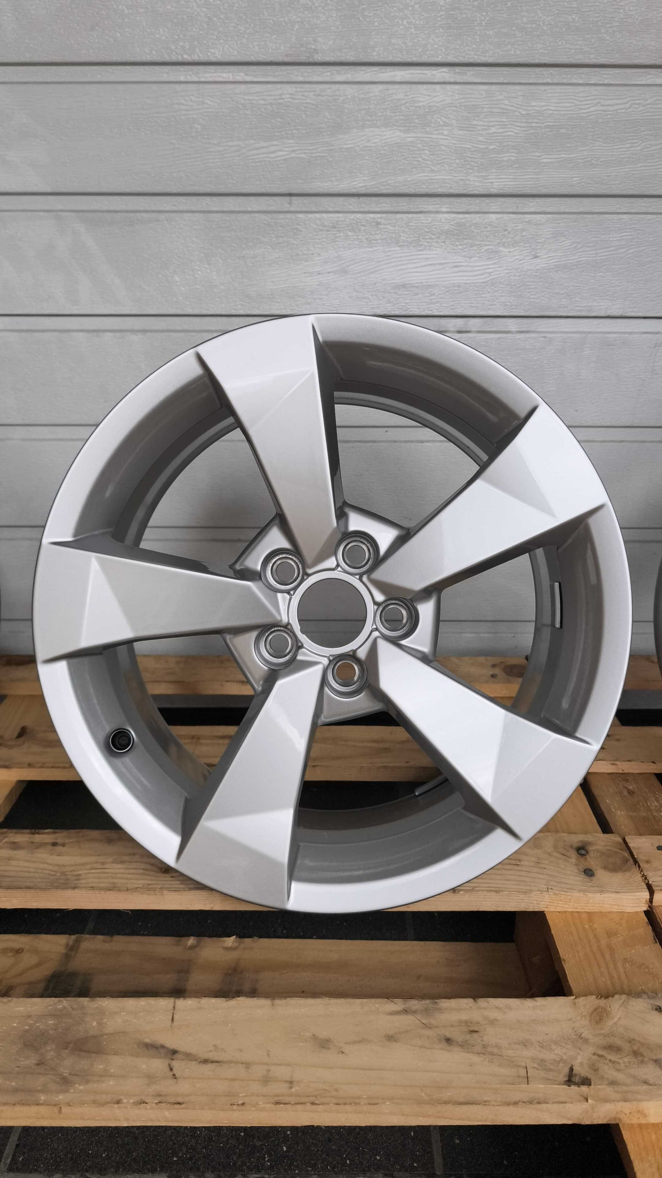 Felgi aluminiowe Audi A1 Vw Seat Skoda Vw 16" 5x100 Et34 (OL623F)