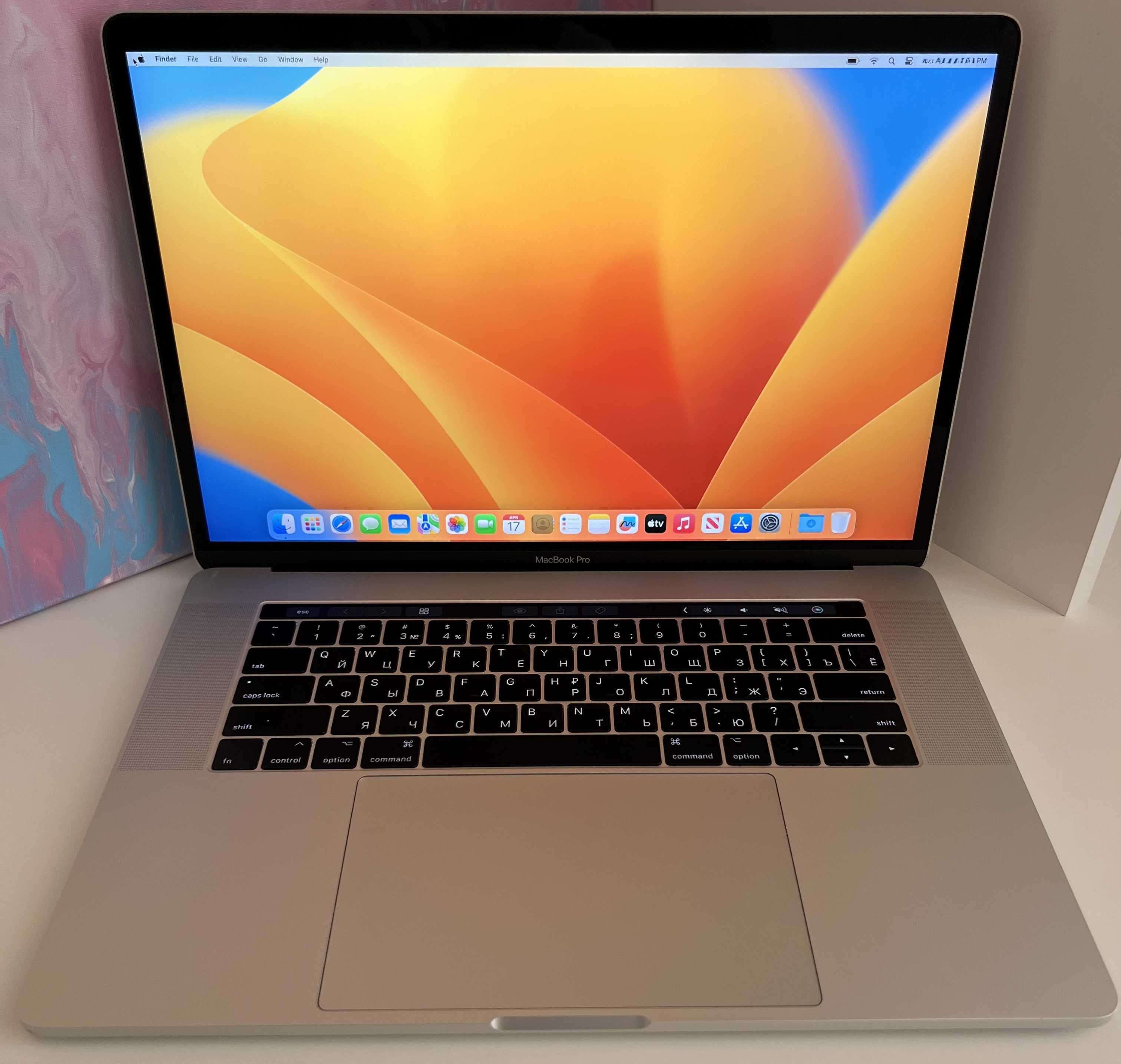 MacBook Pro 2017 i7 | 16Gb | SSD 512gb | Radeon Pro 560