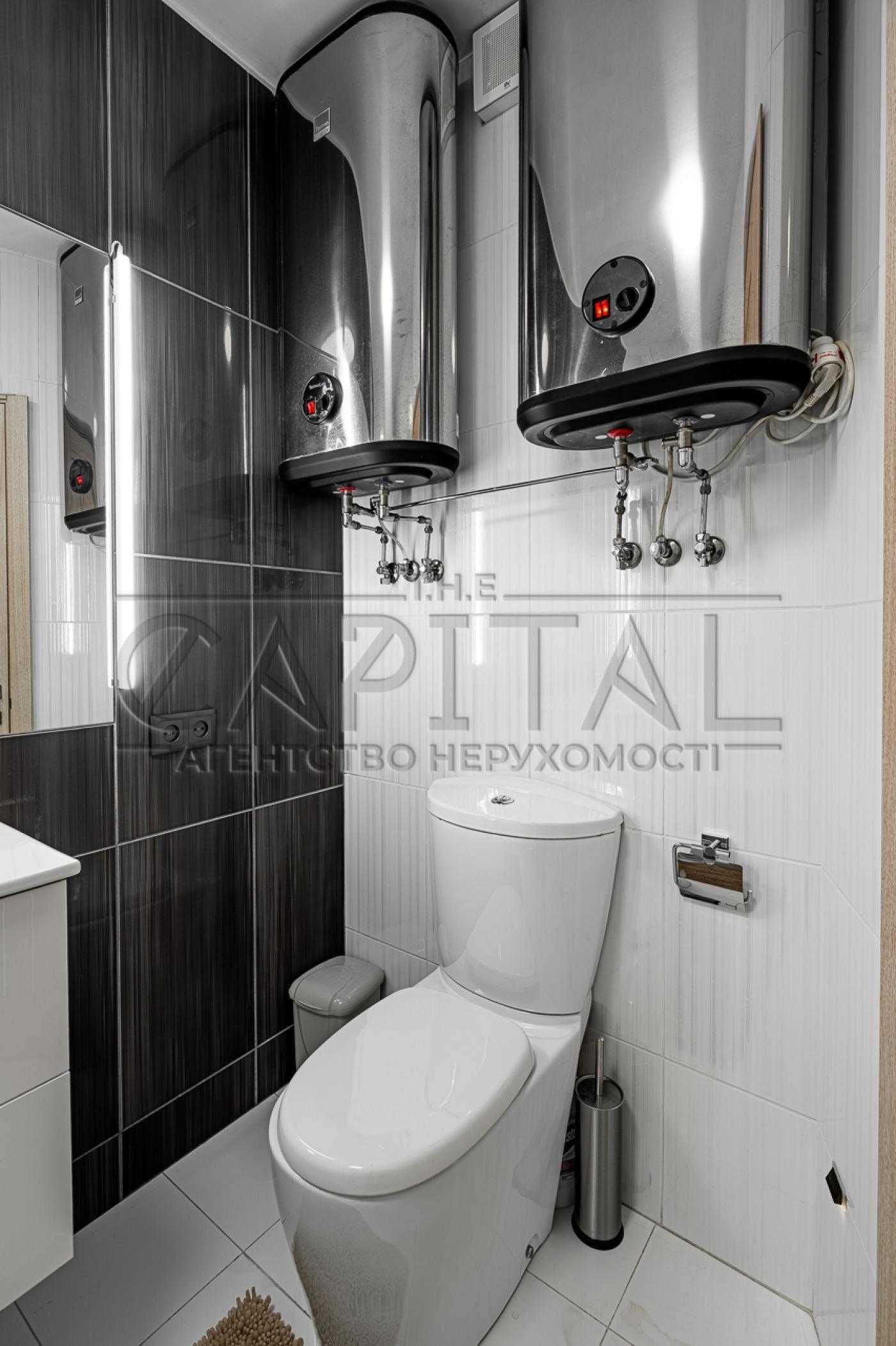 Продаж 4к квартири на вул. Панаса Мирного 28А.