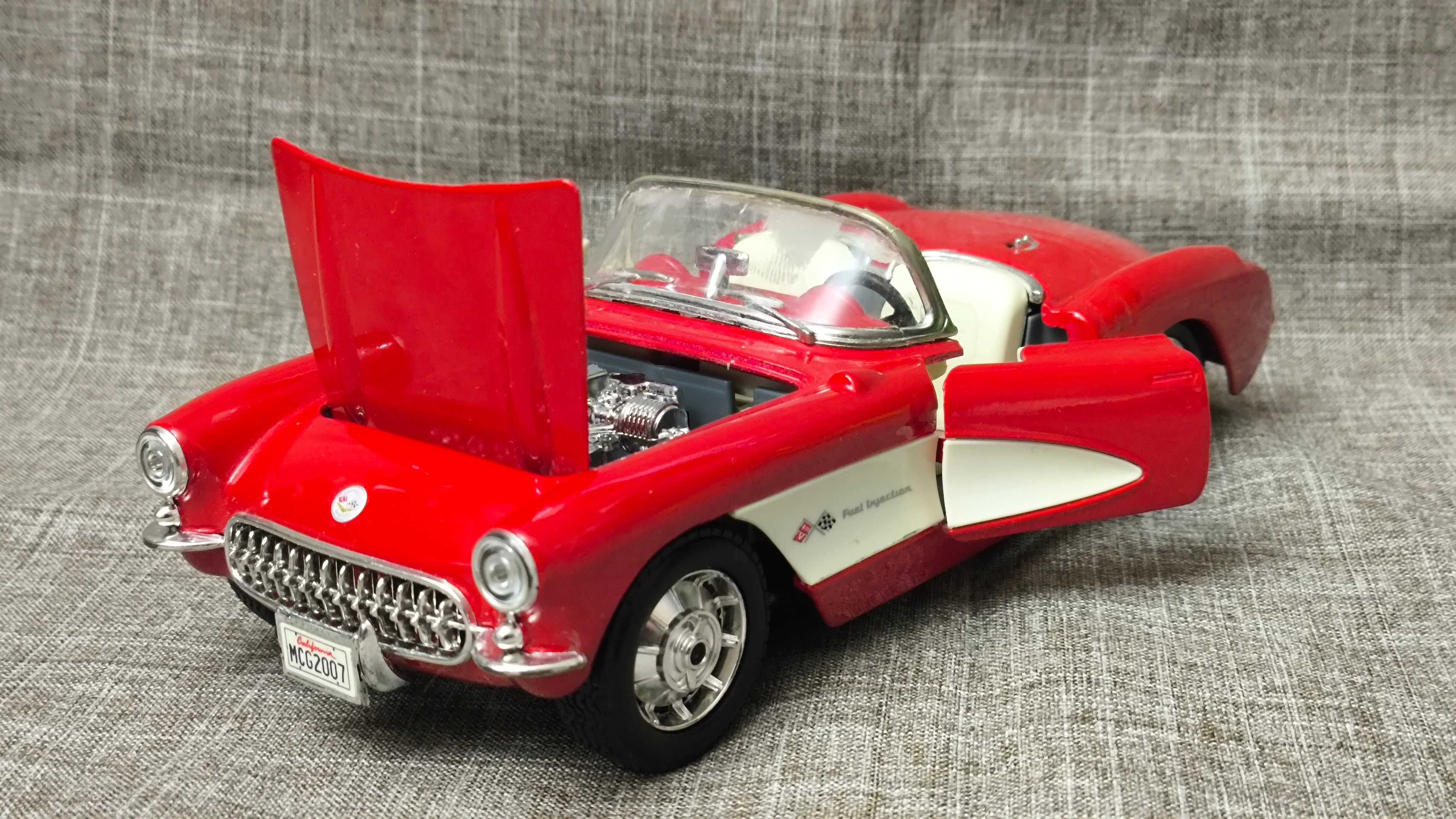 Машинка Chevrolet Corvette 1957 1/24 Masto