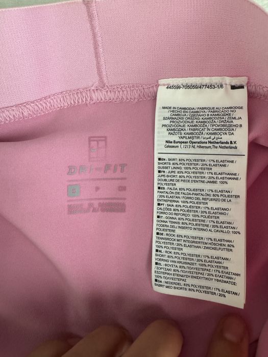 Рожева тенісна юбка-шорти nike