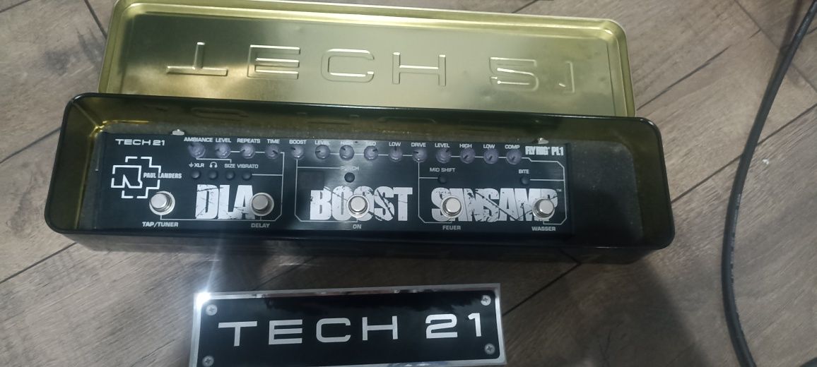 Multiefekt Tech21 SansAmp sygnatura Paul Landers