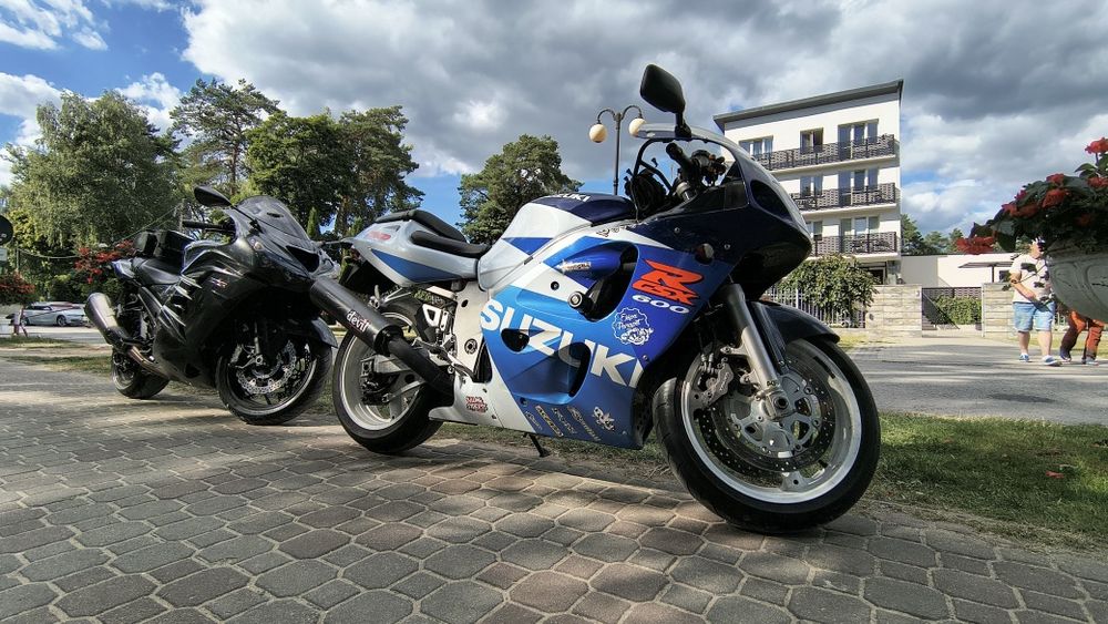 Suzuki GSX-R 600 srad piękny stan