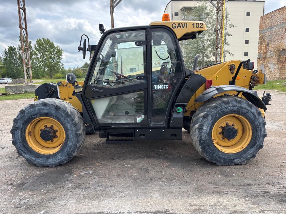 Ładowarka teleskopowa CATERPILLAR CAT TH407C maks wyposazenie