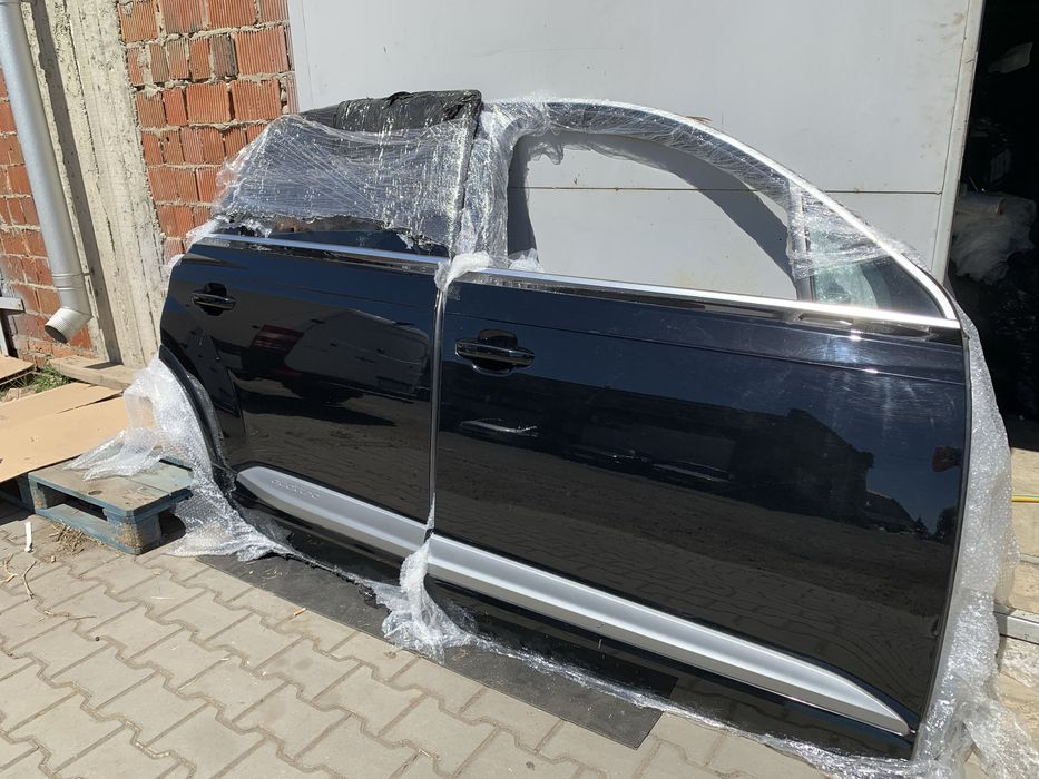 Двері Q7 4M (2016-2024) права сторона