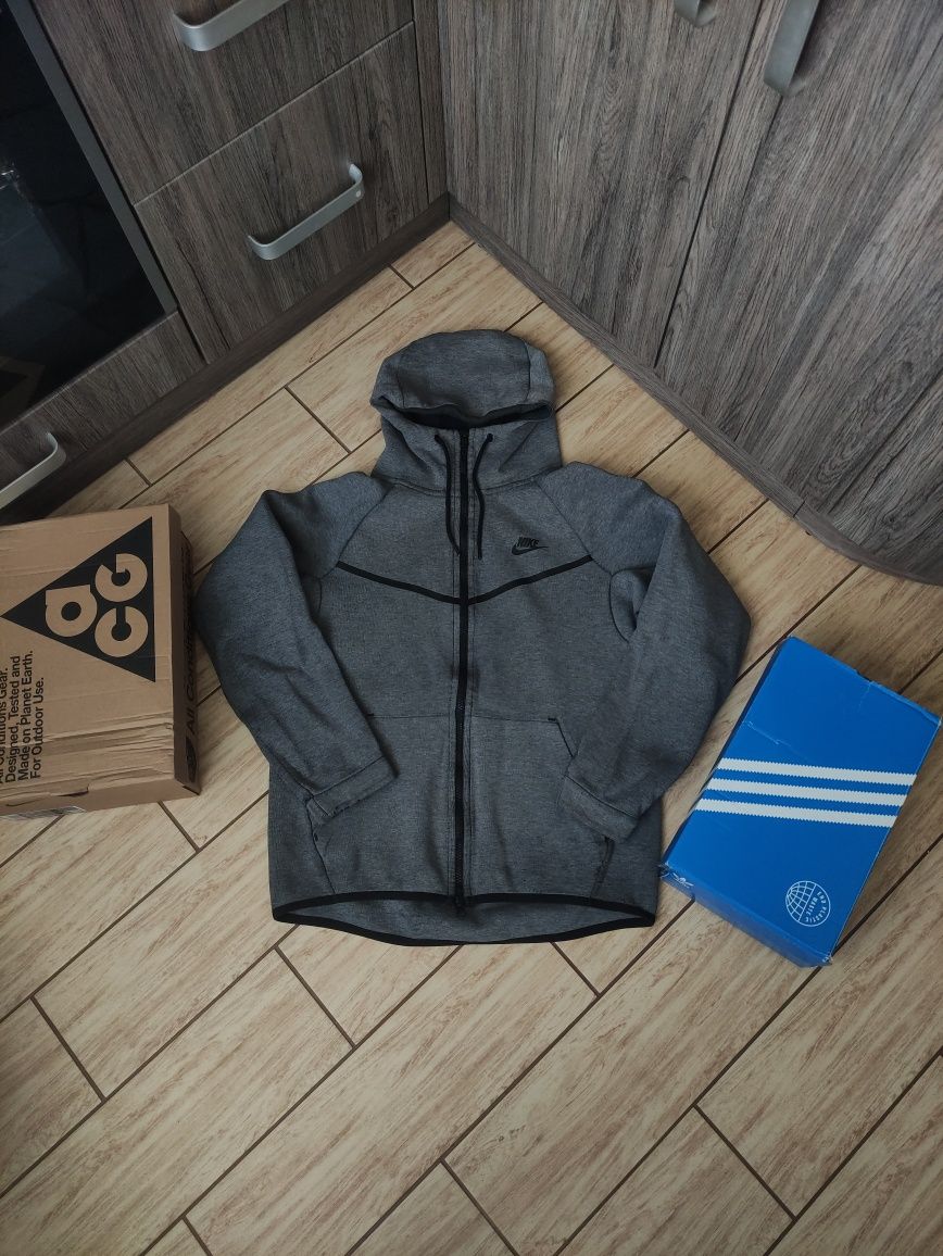 Кофта Nike Tech Fleece