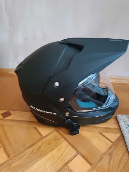 Продам шлем мотоциклетный