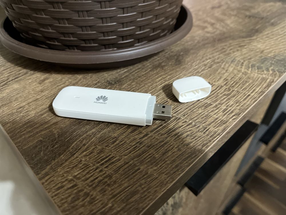 3G/4G (LTE) модем HUAWEI E3372h-153 150 Мбіт/с