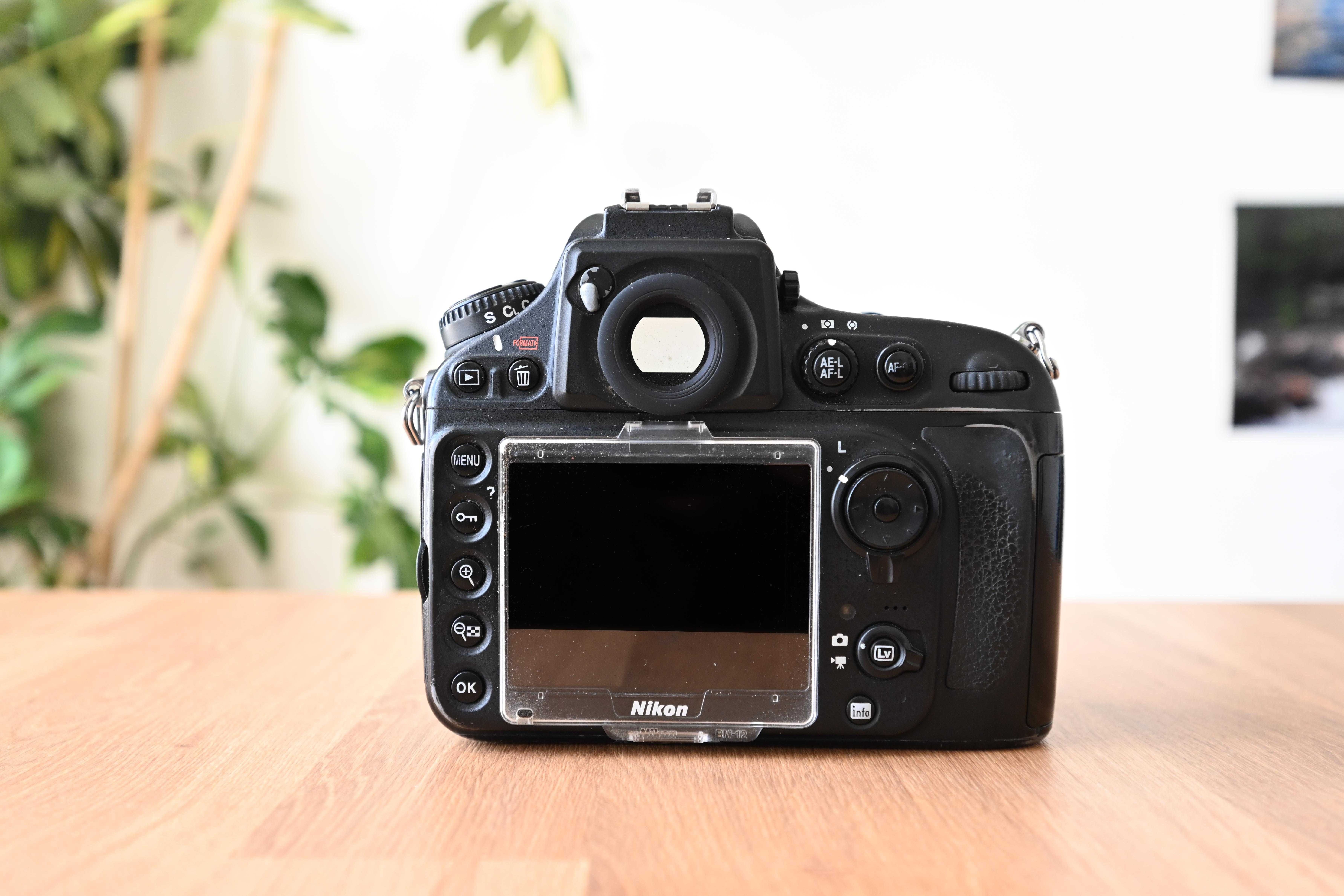 Câmera D800 + Lente Nikkor AF Fx 18-35mm Full frame + C. Sandisk 32GB