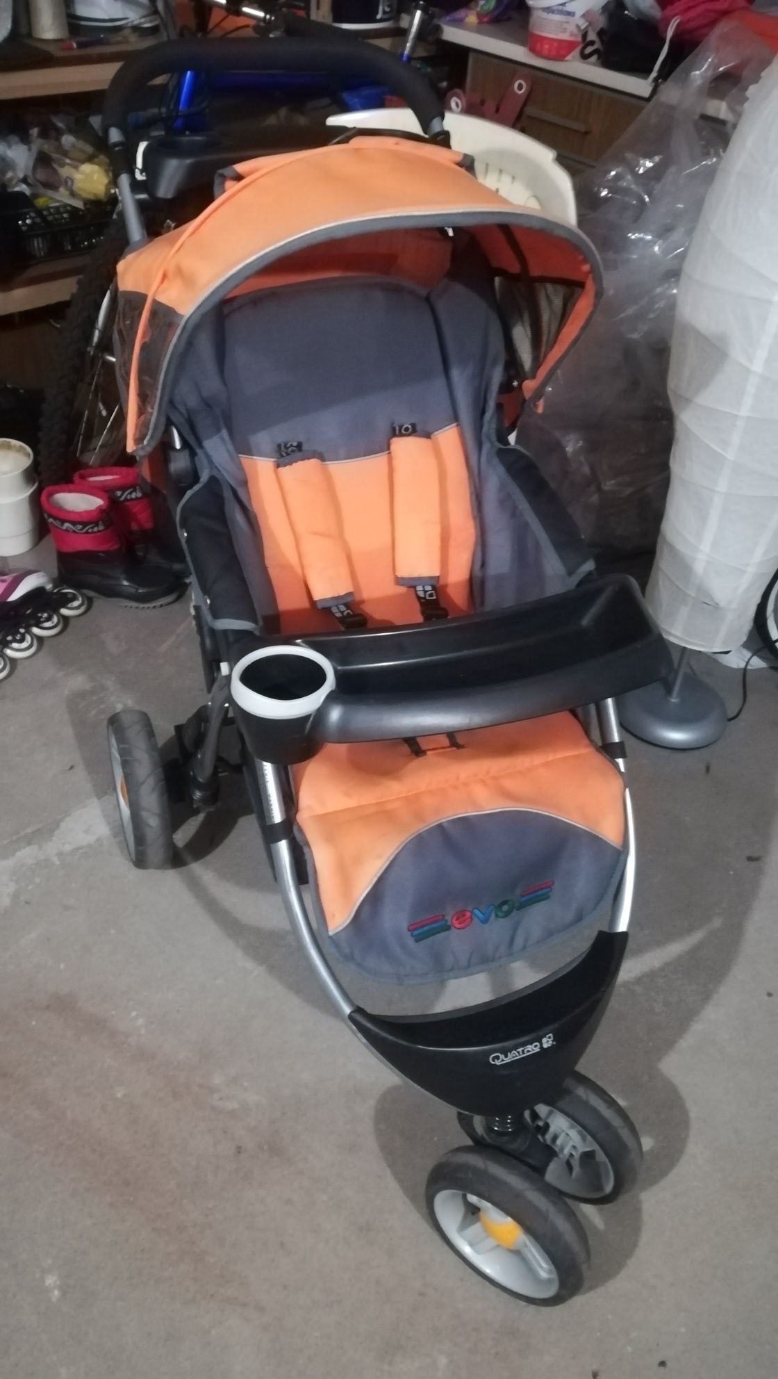 Wózek spacerowy Evo Quattro