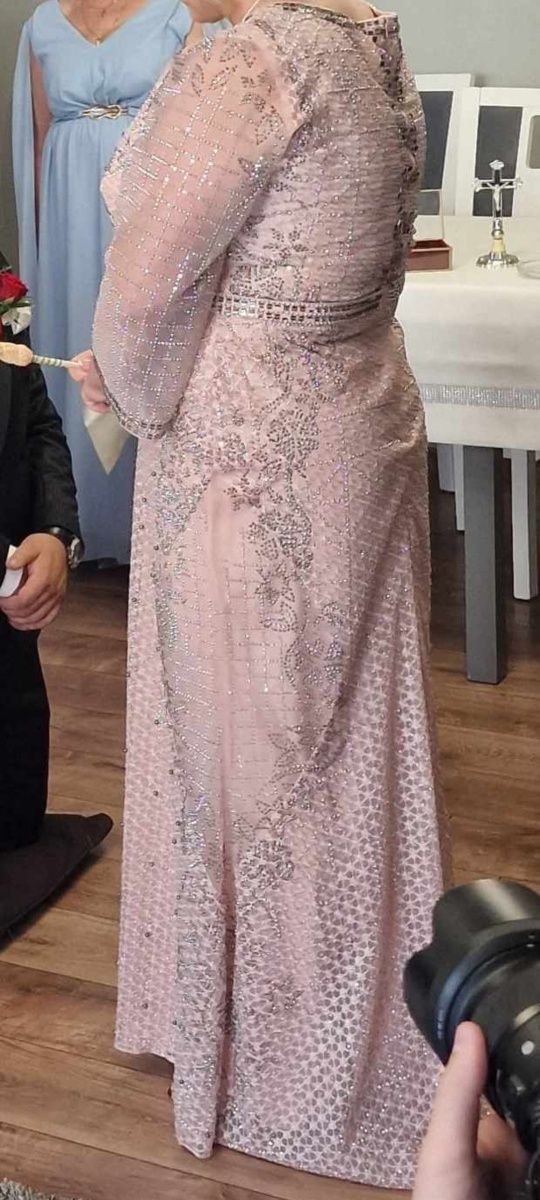 Cudna .Sukienka dla mamy weselnej firmy Umit.