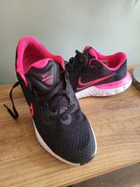 Nike damskie buty sportowe r. 38 Stan bdb