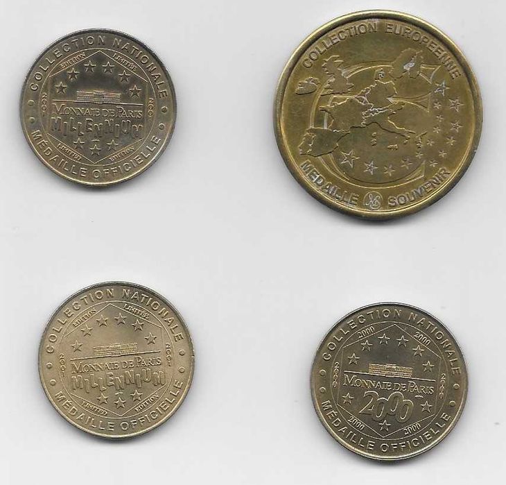 4 Medalhas Souvenir PARIS - Torre Eiffel, Stade France, Notre Dame