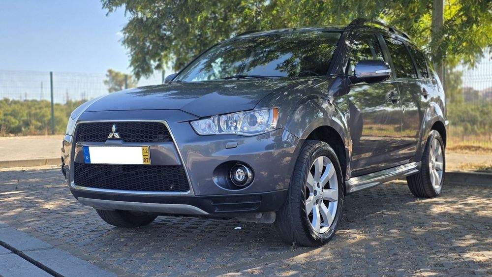 Mitsubishi Outlander 2.2 DI-D Instyle