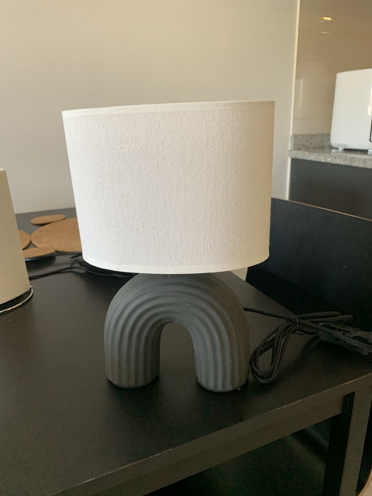Candeeiro de mesa