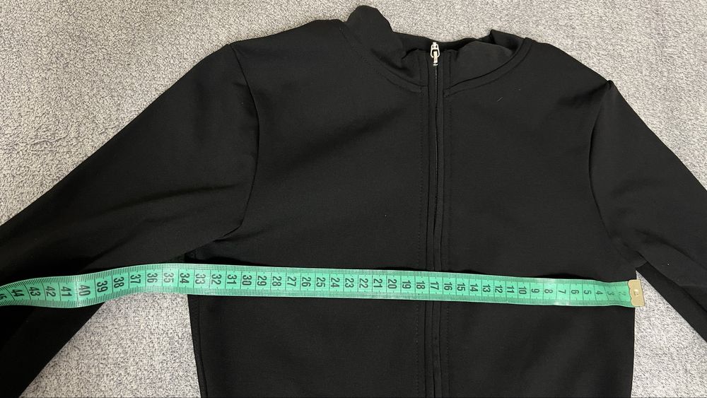 Трендовый женский комбинезон для фитнеса или прогулок xs s m