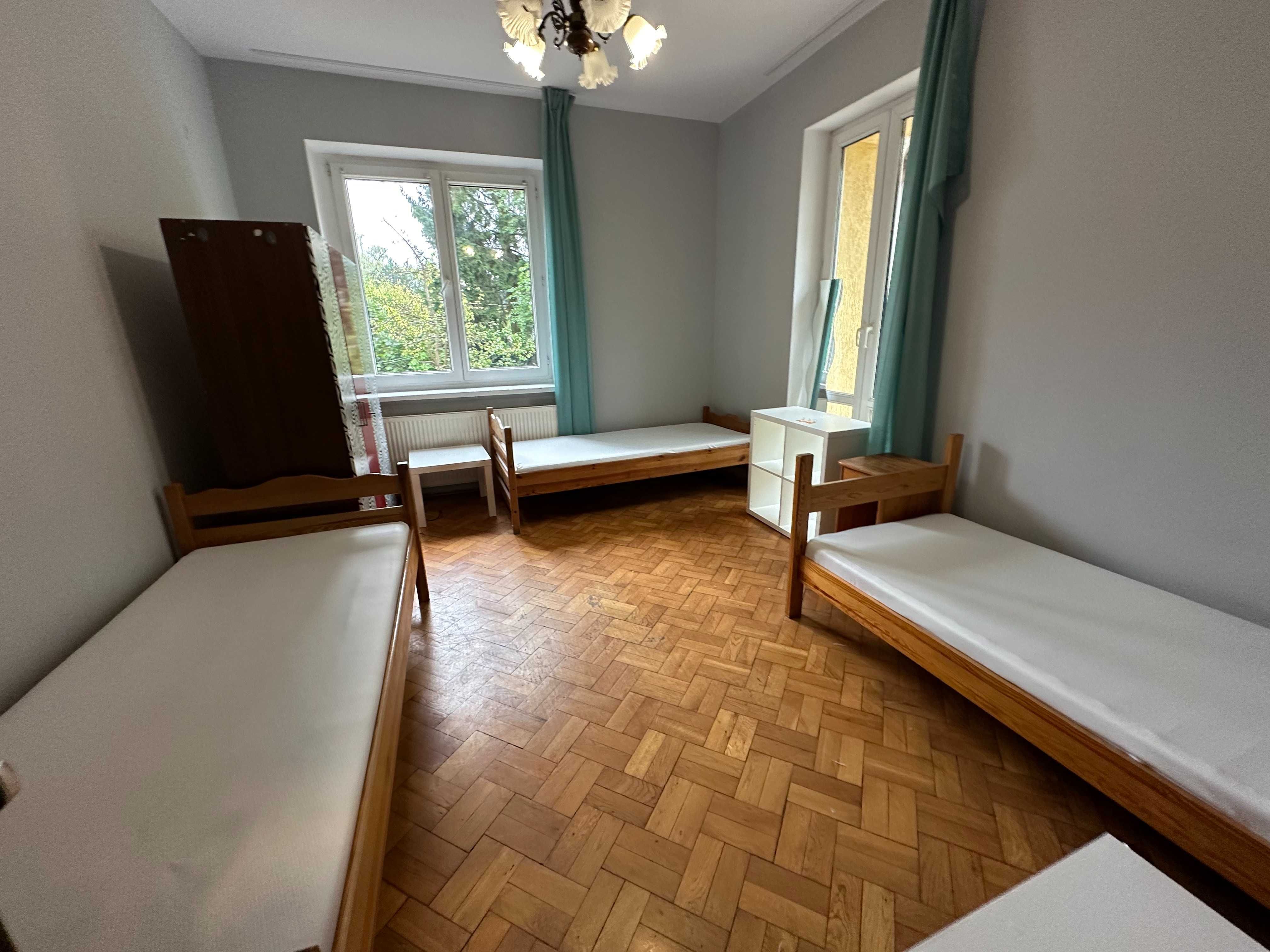 Noclegi, kwatery pracownicze, hostel, pokoje- Dom dla 20 osób