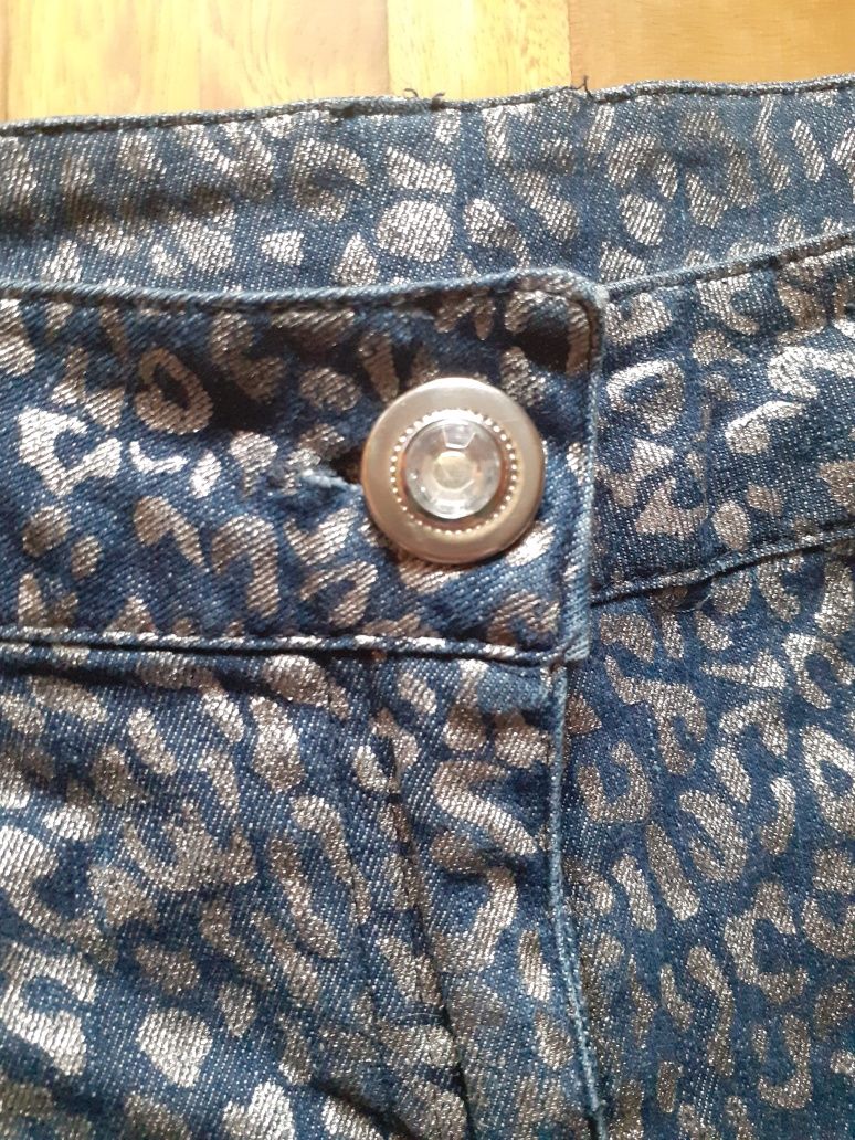 Shorts de ganga com padrão de leopardo