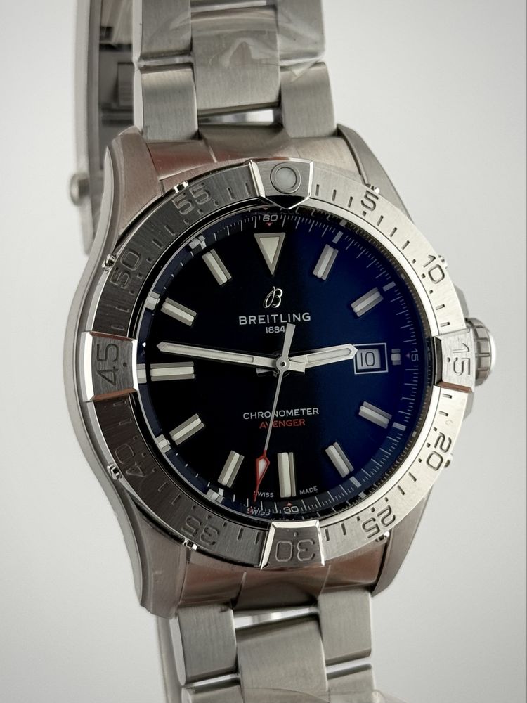 FVAT FULLSET NOWY Breitling Avenger ref.A1732.8101B1A1