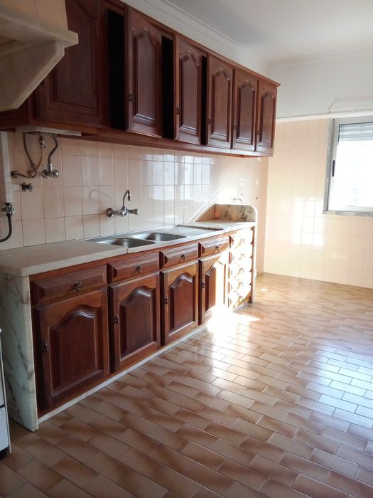 Excelente  Apartamento Agualva T1 mais 1