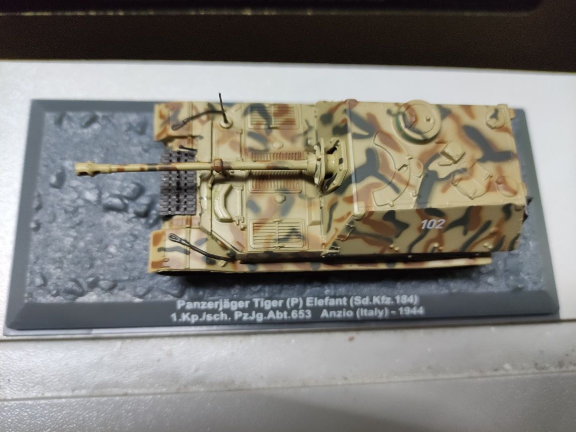 Vendo Miniatura de Tanque de Combate Panzerjäger