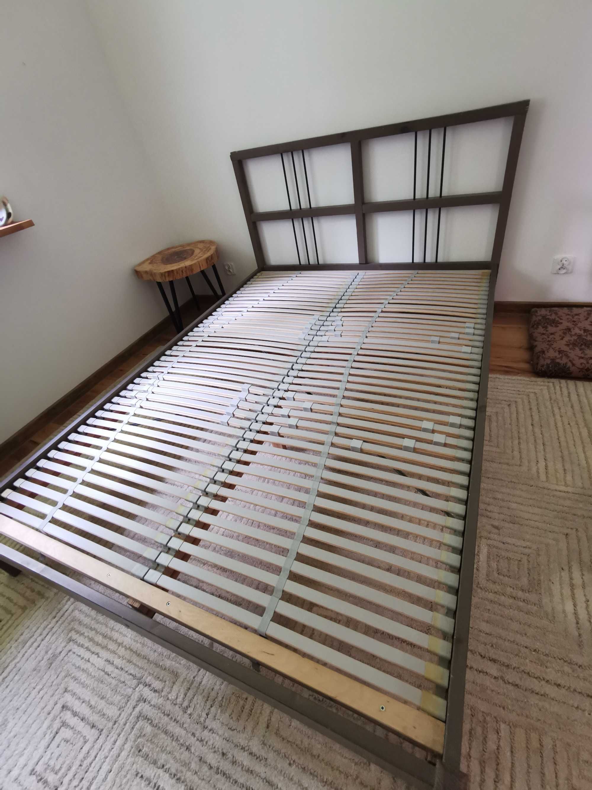 Łóżko Ikea Rykene 140x200 ze stelażem